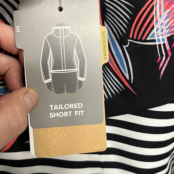 NWT Roxy Dry Flight Jacket - Picture 14 of 16